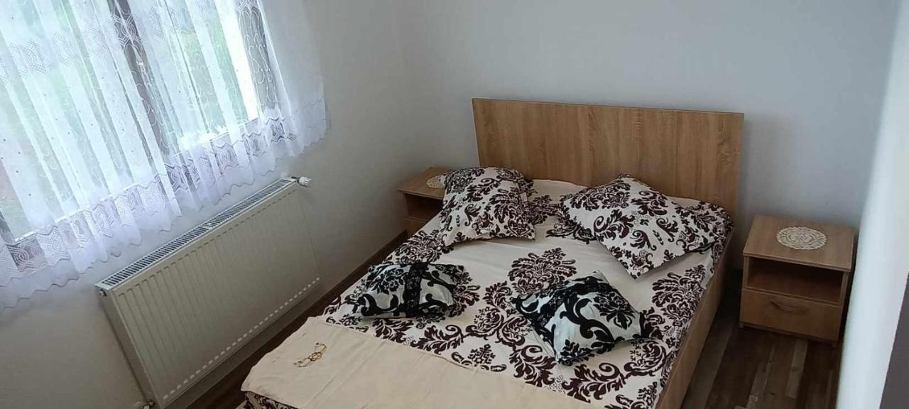 Casuta Din Livada Villa Moisei Bagian luar foto