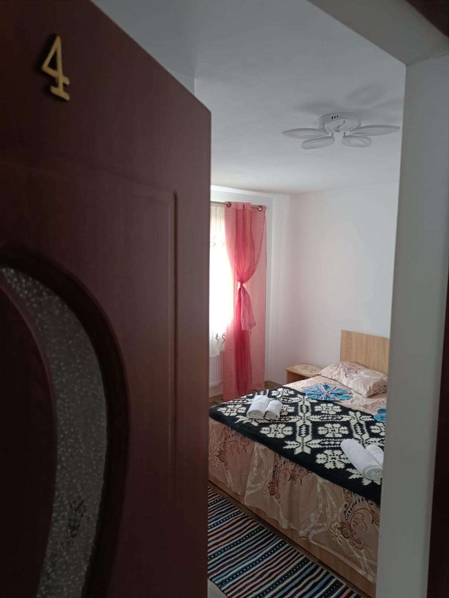 Casuta Din Livada Villa Moisei Bagian luar foto