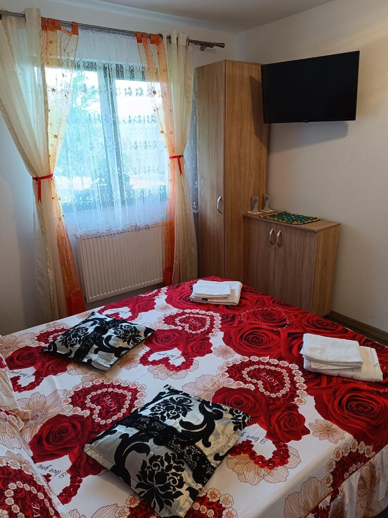 Casuta Din Livada Villa Moisei Bagian luar foto